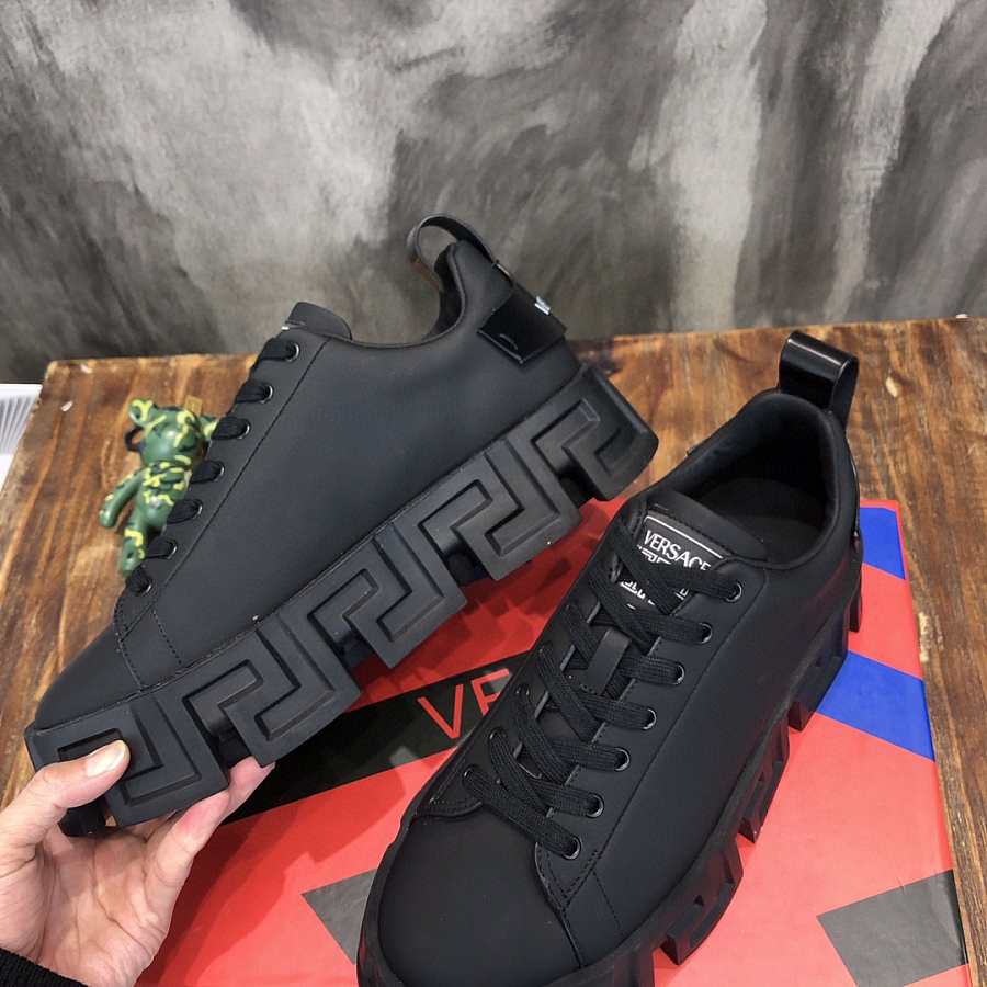 versace greca labyrinth trainers