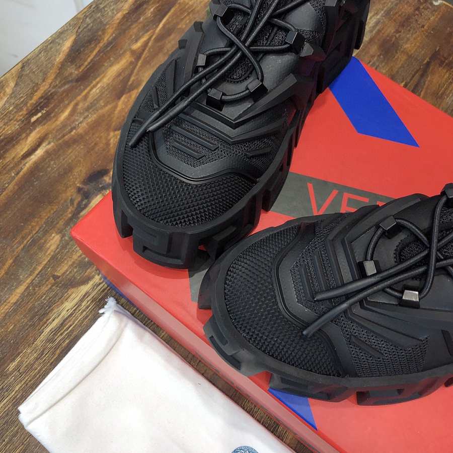 versace greca labyrinth trainers